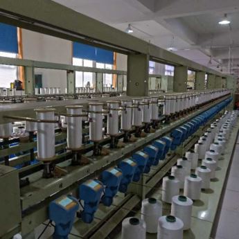 スーパークリアBOPPテープ巻き戻し機